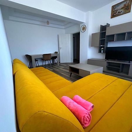 In Apart Hotel Βουκουρέστι Εξωτερικό φωτογραφία
