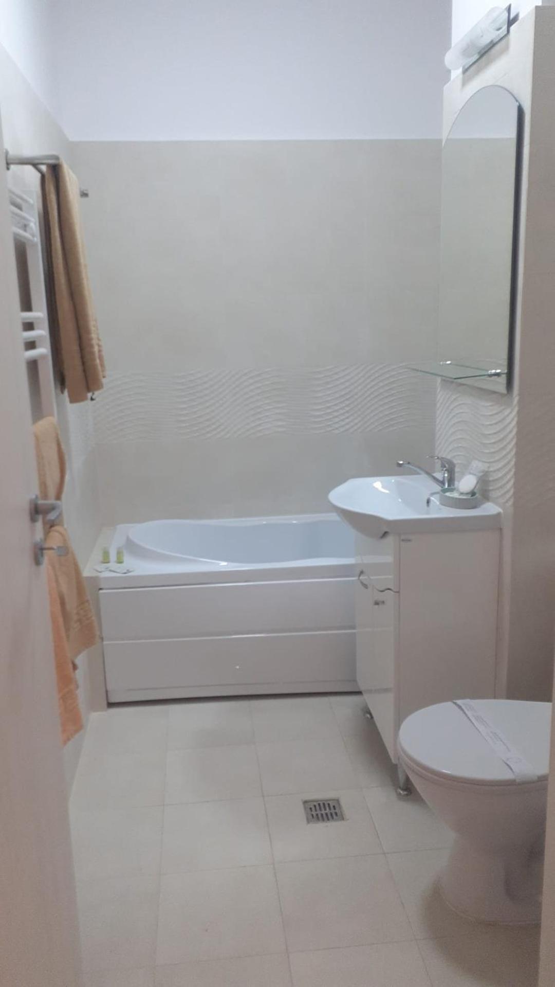 In Apart Hotel Βουκουρέστι Εξωτερικό φωτογραφία